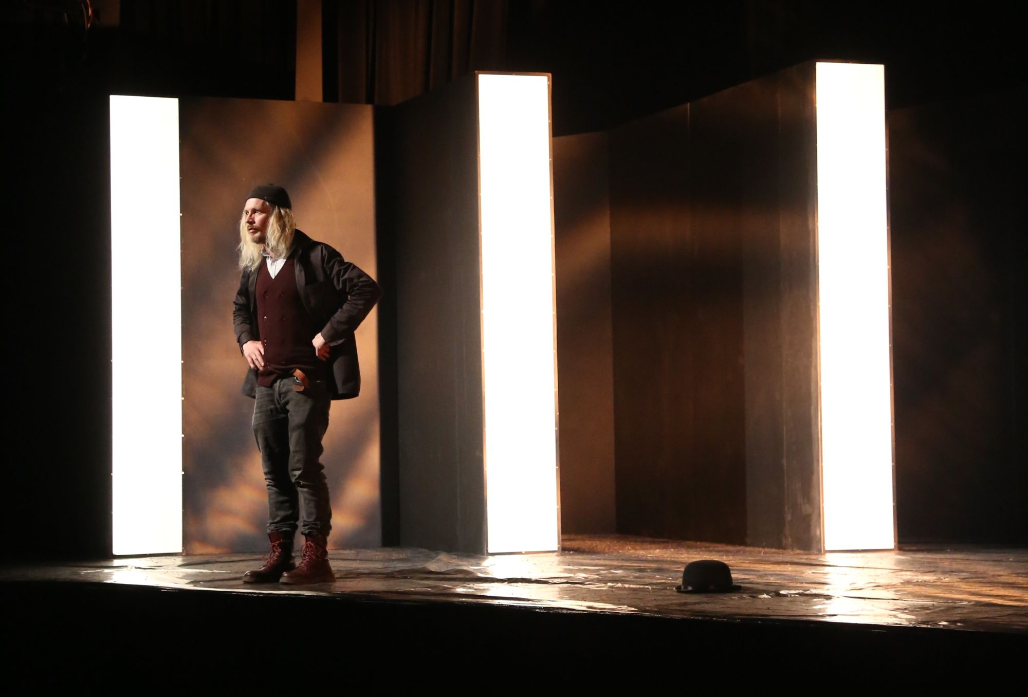 VIE ET MORT : RIEN DE RIEN ! - Crédit Enora Davodeau